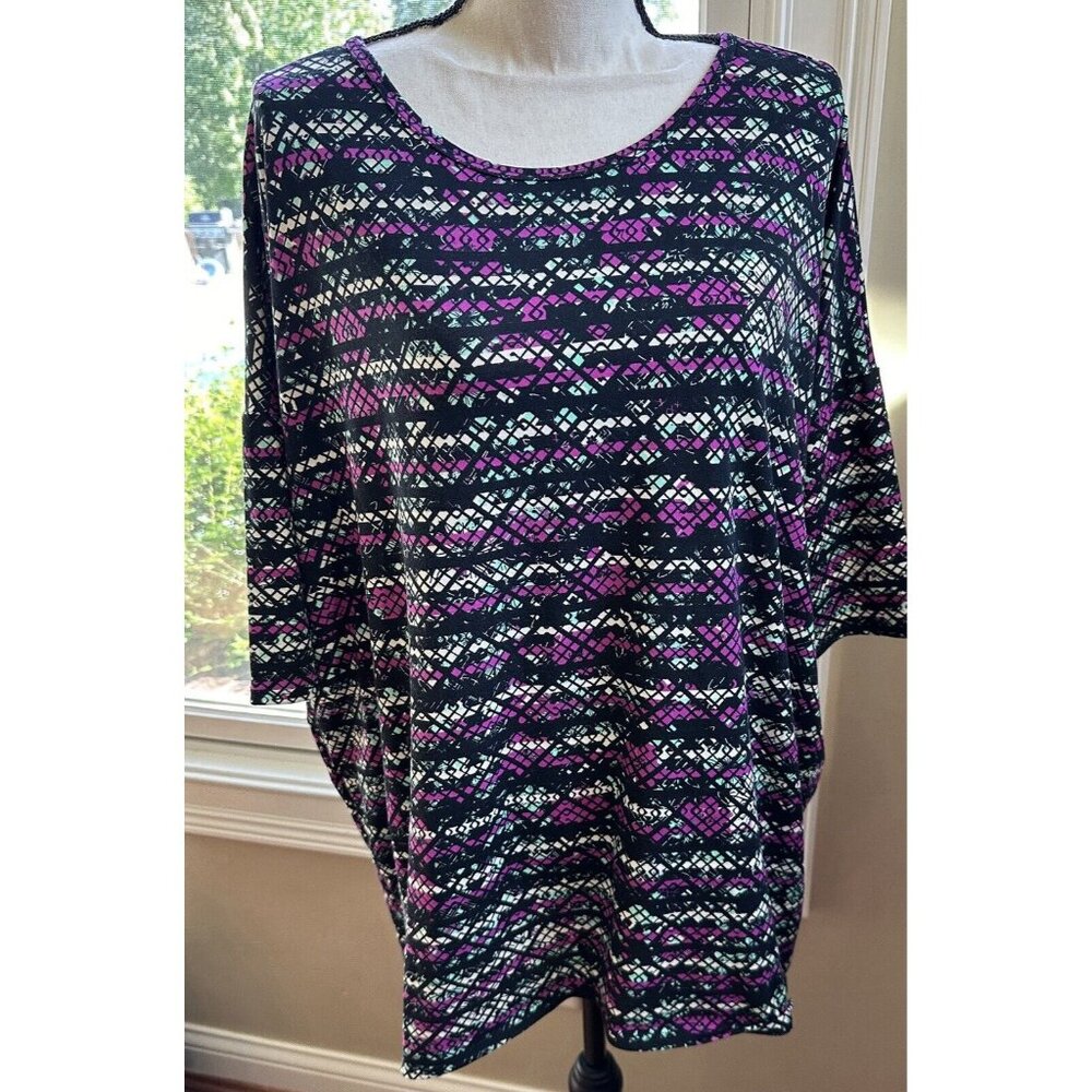 LulaRoe Irma Tunic Shirt Top, Size XL, Black Magenta‎ Patterned Design, EUC